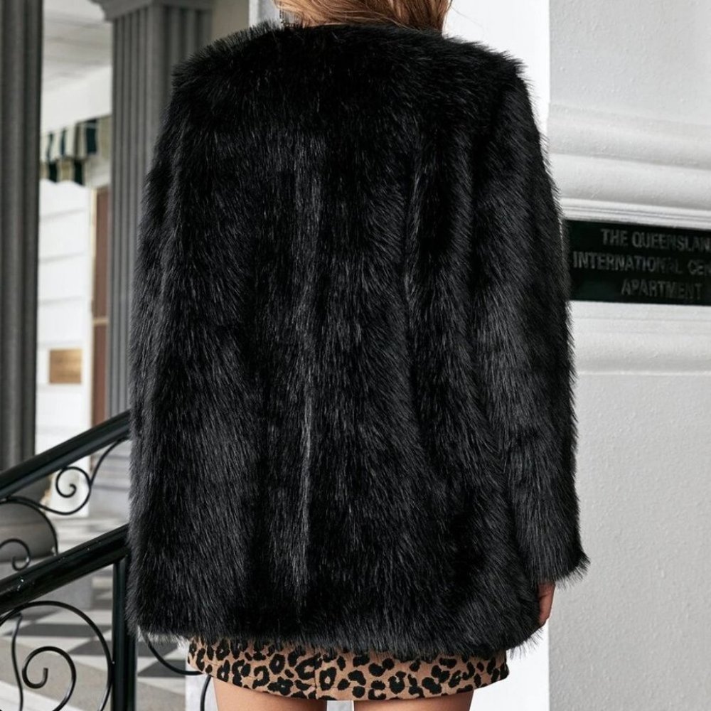 Contemporary Stylish Faux Fur black Coat trendy fall winter - Picture 3 of 6